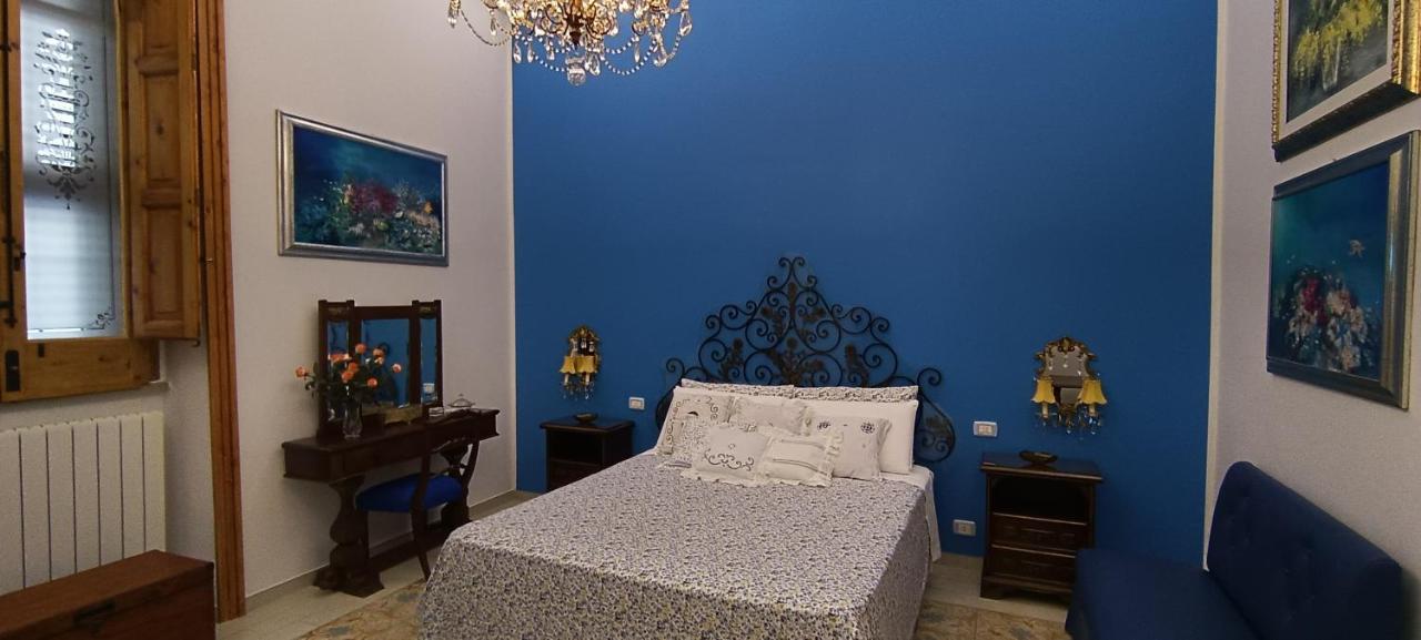 Amanda'S Suite Таранто Экстерьер фото